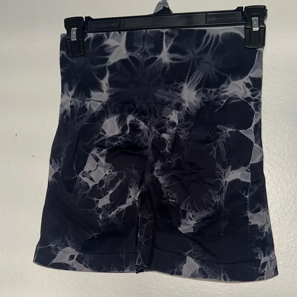 OVESPORT Trio Workout Shorts For Women, Scrunch Butt Lifting High Waisted - Picture 6 of 8